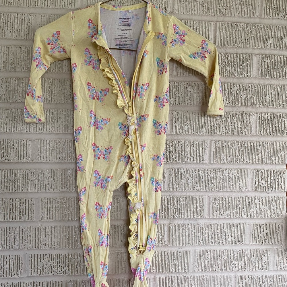 Posh Peanut butterfly footie